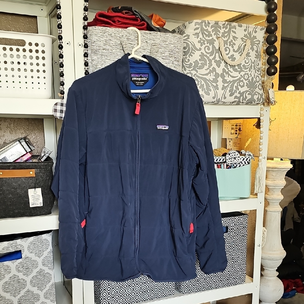 Patagonia Men's Dark Blue Performance Jacket